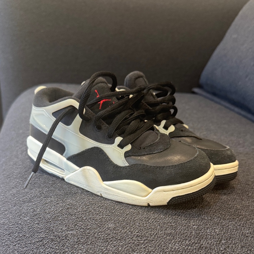 Nike Kids Sneakers Black and White